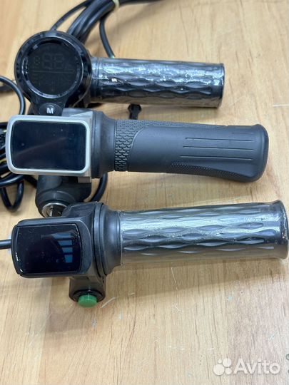 Ручка газа с индикатором заряда батареи на электровелосипед