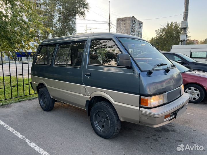 Nissan Vanette 2.0 AT, 1990, 355 000 км