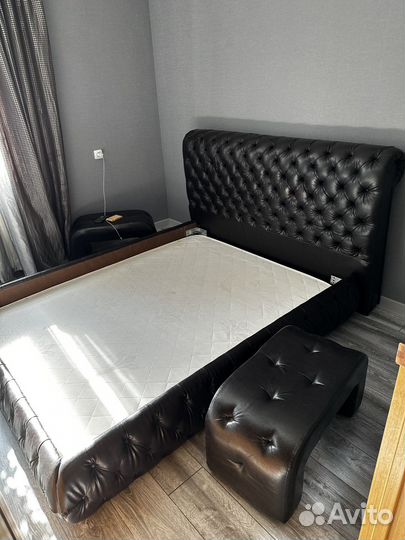 Спальный гарнитур бу