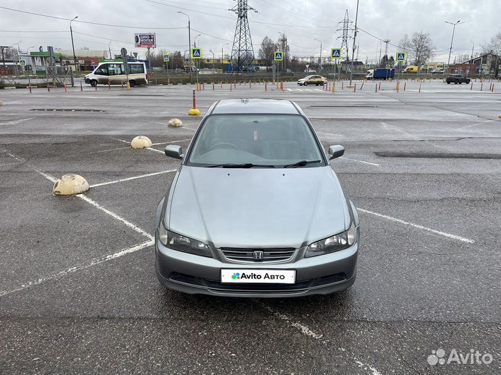 Honda Accord 1.8 AT, 1999, 350 000 км
