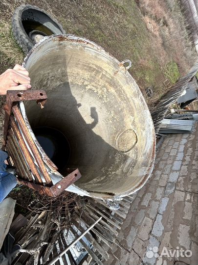 Емкость для воды металлическая бу 2 куба