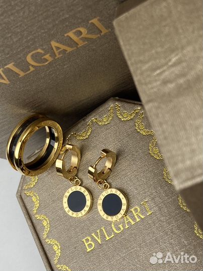 Серьги и кольцо Bvlgari lux тренд 2025