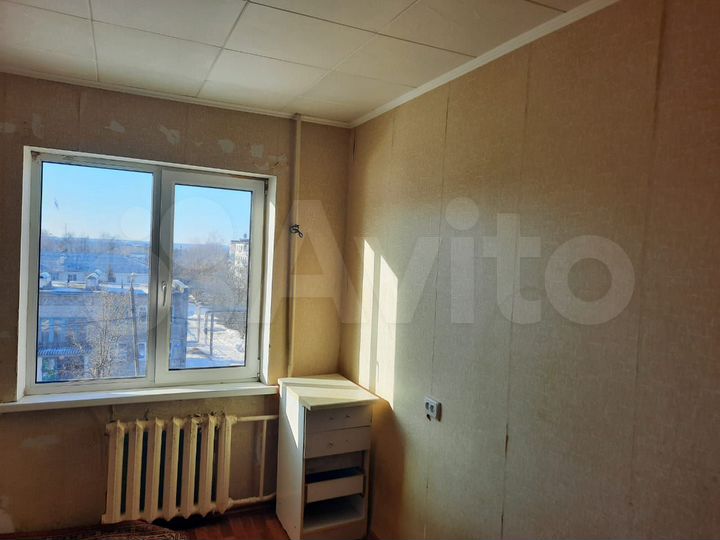 Комната 17,5 м² в 3-к., 4/5 эт.