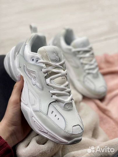 Nike m2k tekno