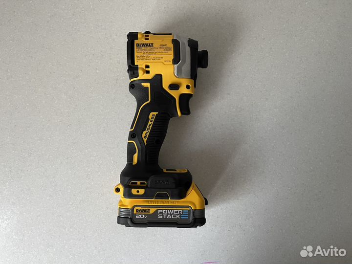 Набор электроинструмента dewalt DCK2050P1E1T