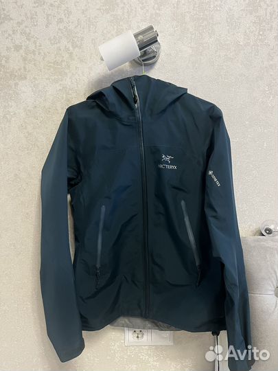 Arcteryx zeta lt