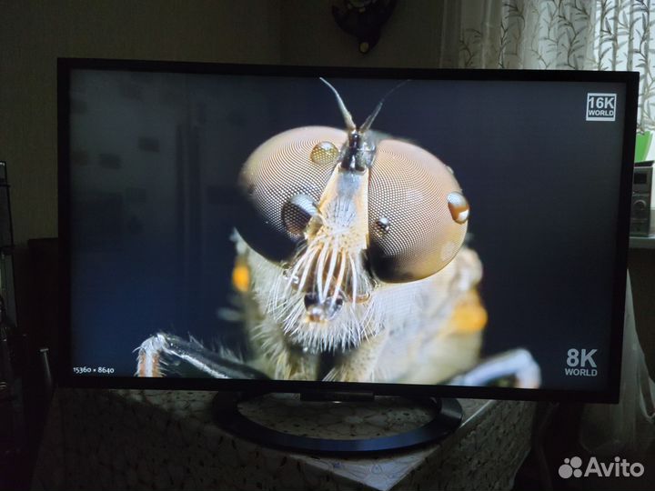 Телевизор Sony 47W808A