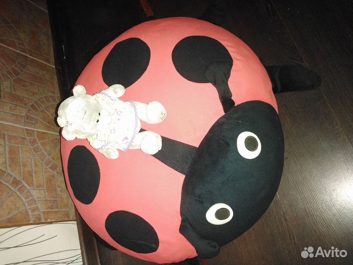 Надувная напольная игрушка - подушка