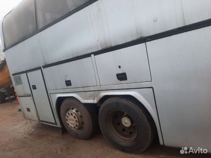 Автобус неоплан 117 в разбор