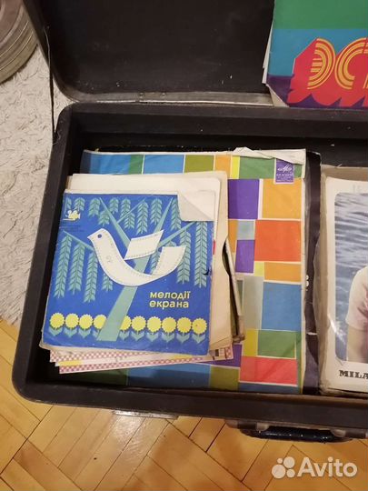 Чемодан с пластинками