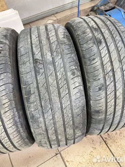 Arivo Ultra ARZ5 225/45 R18 95W