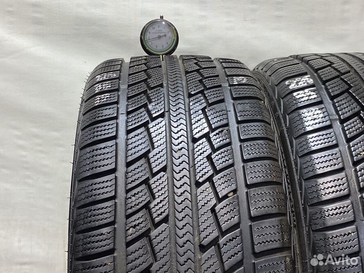 Achilles Winter-101x 225/35 R19