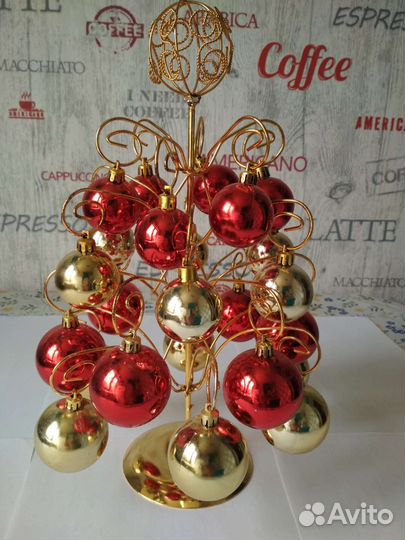 Декоративная новогодняя елка