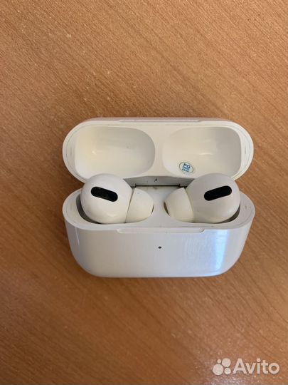 Наушники AirPods Pro (реплика)