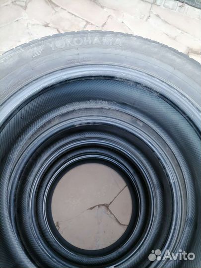 Yokohama A349 215/60 R17