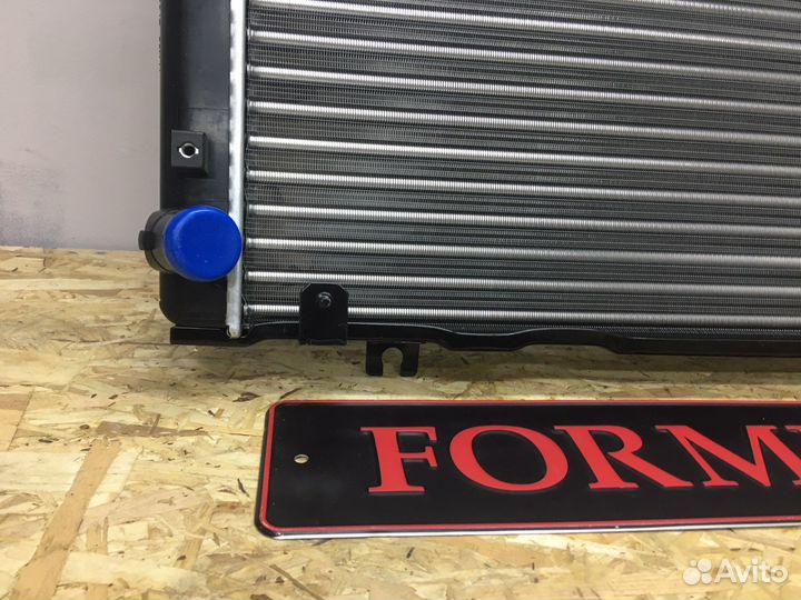 Радиатор охлаждения Гранта механика 15- kdac