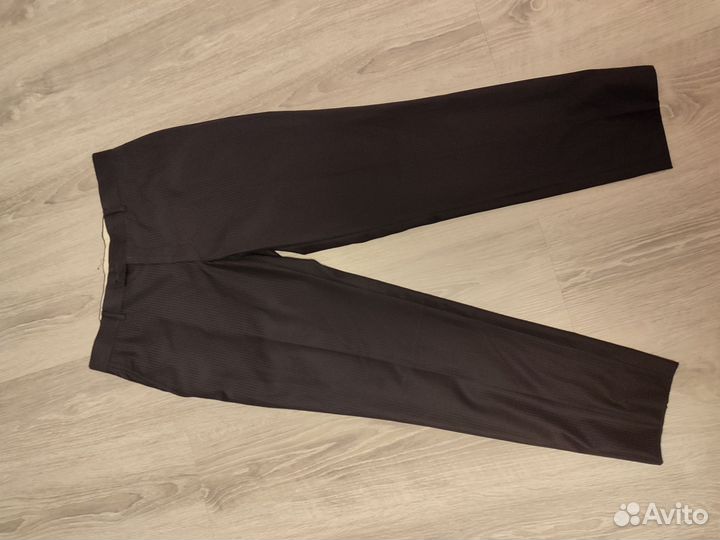 Итальянский шерстяной костюм paoloni