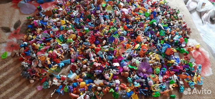 Киндер игрушки