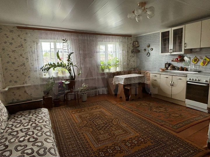 Дом 62,8 м² на участке 9 сот.