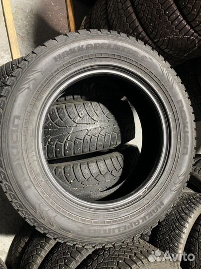 Nokian Tyres Hakkapeliitta C Van 215/65 R16C 109R