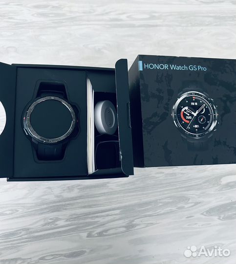 Смарт-часы honor Watch GS Pro