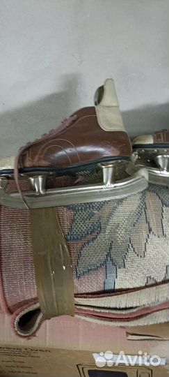 Коньки фигурные 38 размер натуральная кожа