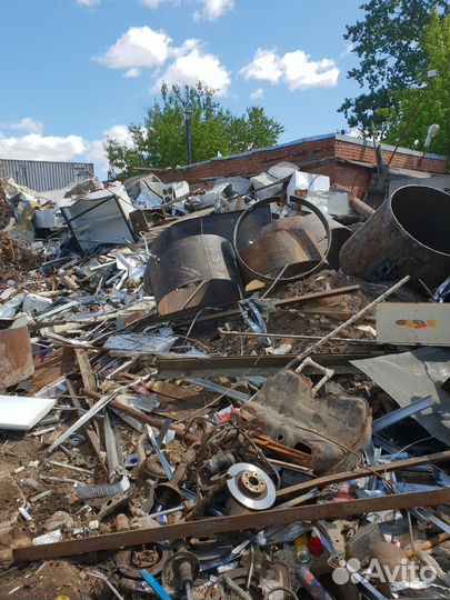 Прием Вывоз металлолома. Сдать Продать металл