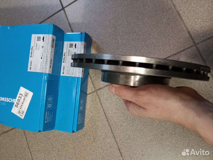 Диск тормозной передний Nissan Micra K12