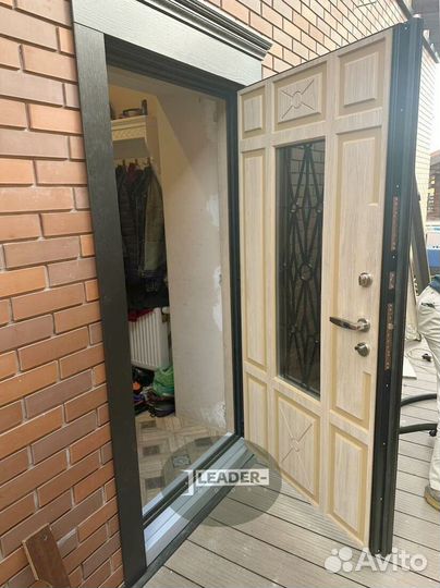 Двери входные металлические, установка