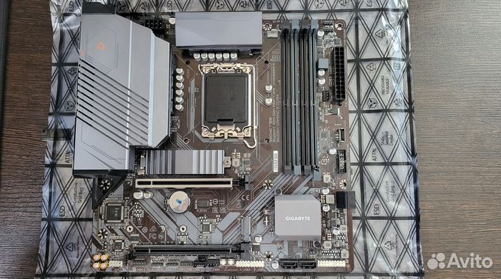 Gigabyte B660m Gaming X DDR4