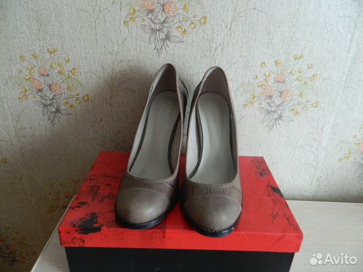 Продам Туфли 38 р