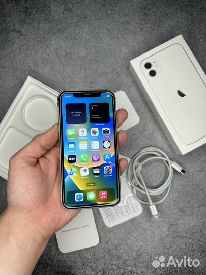 iPhone 11, 64 ГБ