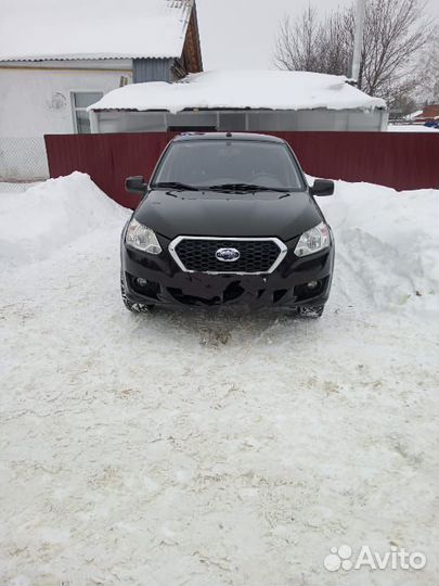 Автомобиль Датсун р15