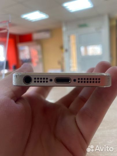 iPhone 5S, 16 ГБ