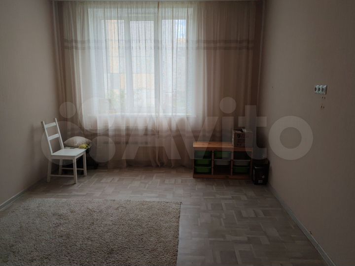 4-к. квартира, 189 м², 2/4 эт.