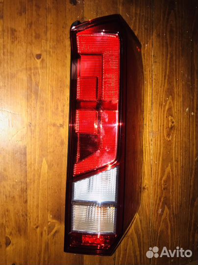 Фара новая 7C0945096J VAG Фонарь задний