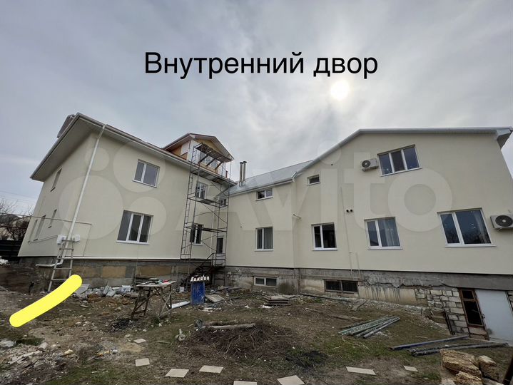 Гостиница, 900 м²