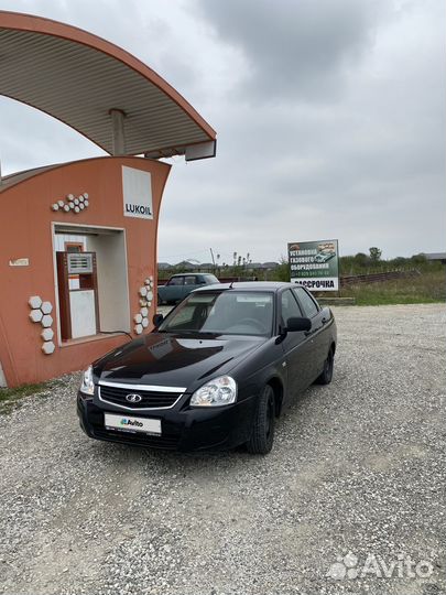 LADA Priora 1.6 МТ, 2011, битый, 298 000 км