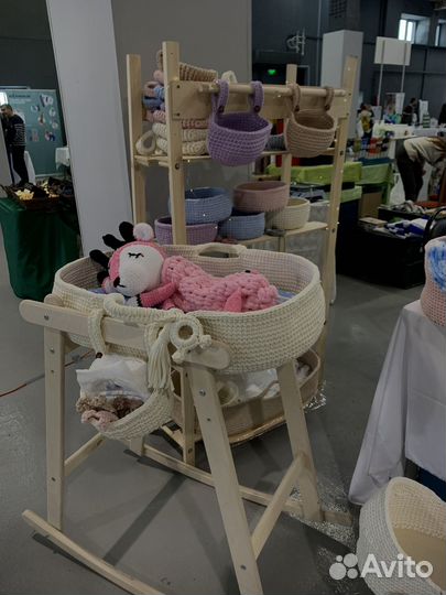 Люлька с подставкой качалкой для новорожденных