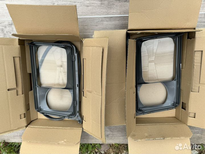 Стекла фар w124 новые hella дорест