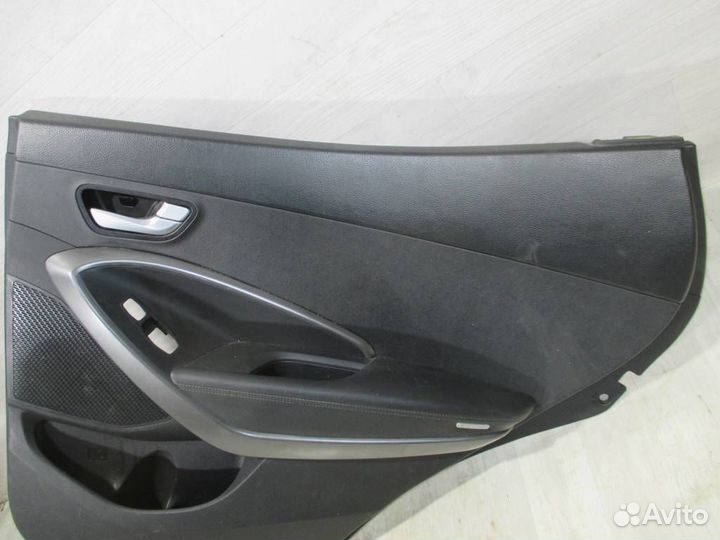Обшивка двери задней правой для Hyundai Santa Fe