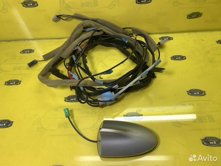 Infiniti Q50 V37 Антенна на крышу 2013-2017г