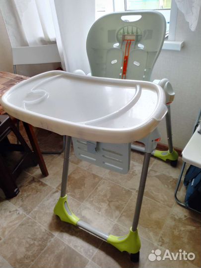 Стульчик для кормления chicco