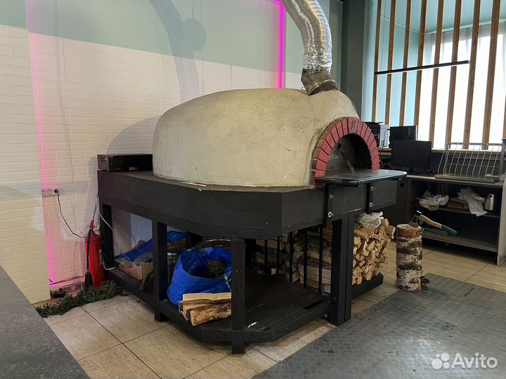 Дровяная печь для пиццы Valoriani