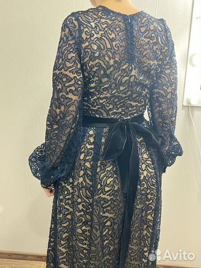 Вечернее платье