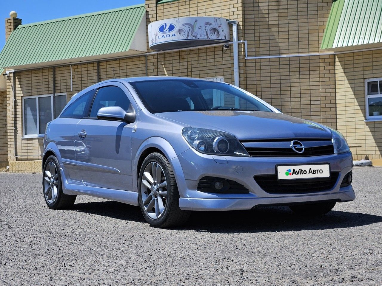 Opel Astra GTC: фото владельца
