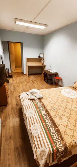 Комната 18 м² в 2-к., 2/2 эт.