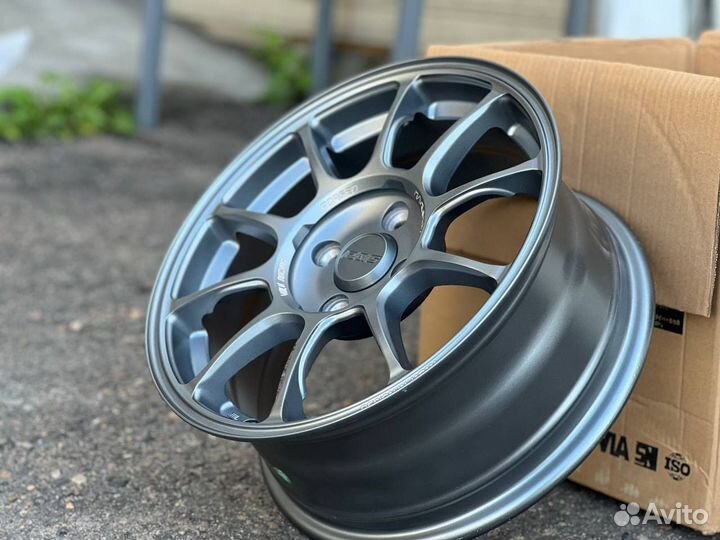 Диски Rays ZE40 racing r15 4x100