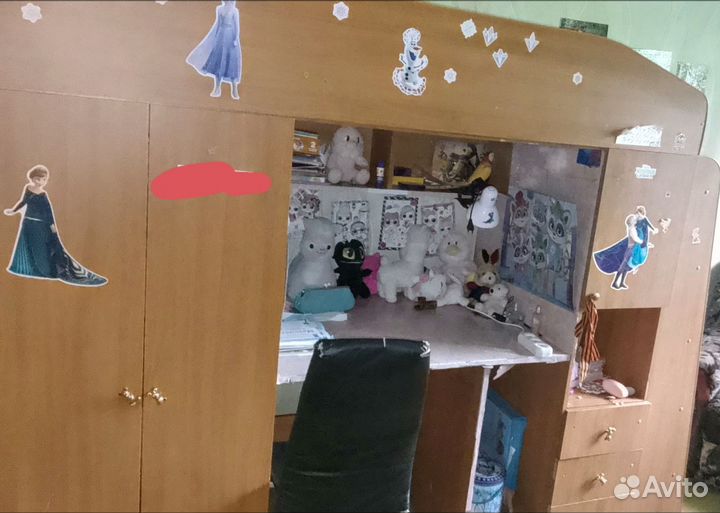 Кровать чердак со столом