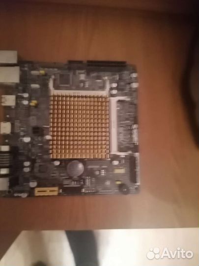 Материнская плата